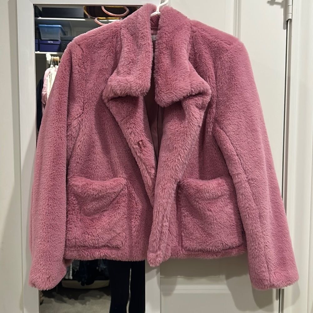 Leith Size Small pink faux fur jacket.